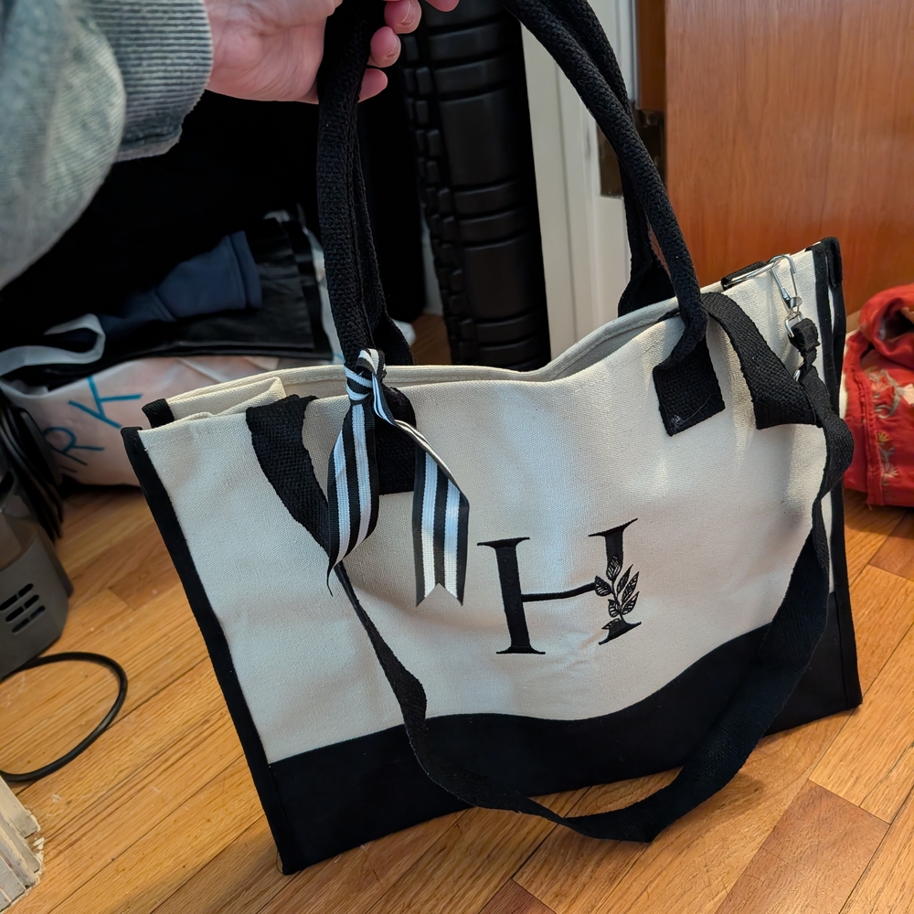 Not Available - Picture 5 of 5